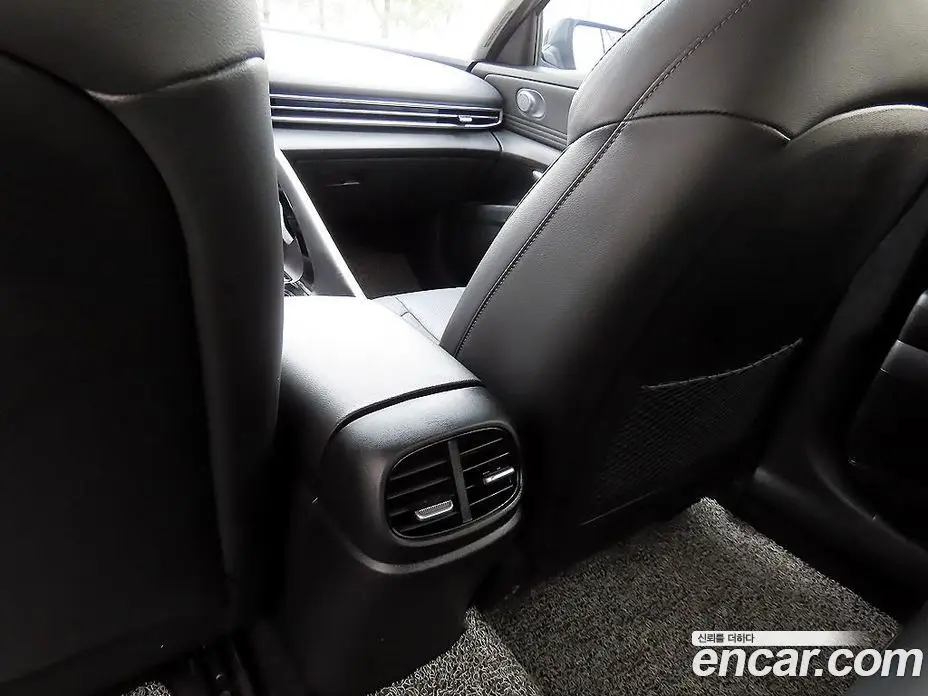 Hyundai Avante 2022 1.6 автомат (гидро), фото 18 Hyundai Avante 2022 1.6 автомат (гидро), фото 18