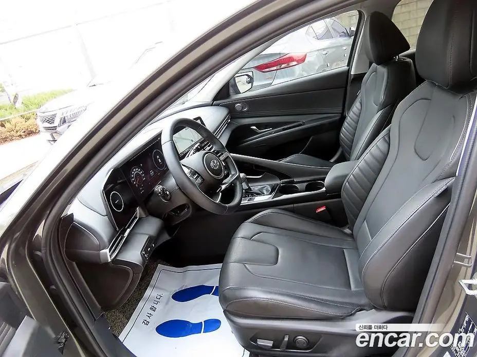 Hyundai Avante 2022 1.6 автомат (гидро), фото 5 Hyundai Avante 2022 1.6 автомат (гидро), фото 5