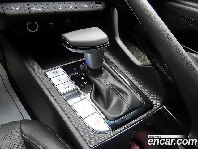 Hyundai Avante 2022 1.6 автомат (гидро), миниатюра 10 Hyundai Avante 2022 1.6 автомат (гидро), миниатюра 10