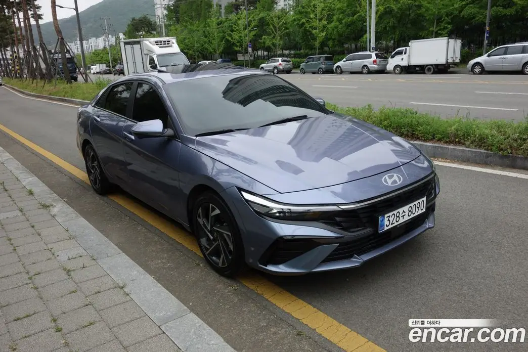 Hyundai Avante 2023 1.6 автомат (гидро), фото 1 Hyundai Avante 2023 1.6 автомат (гидро), фото 1