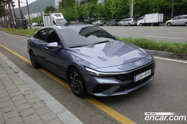 Hyundai Avante, 2023, 12 432 км