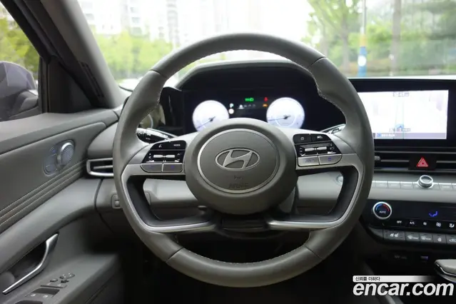 Hyundai Avante 2023 1.6 автомат (гидро), миниатюра 12