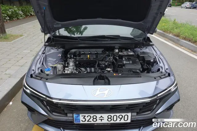 Hyundai Avante 2023 1.6 автомат (гидро), миниатюра 10 Hyundai Avante 2023 1.6 автомат (гидро), миниатюра 10