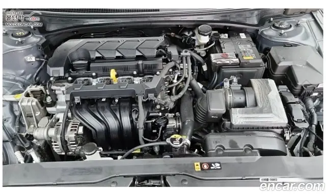 Hyundai Avante 2023 1.6 автомат (гидро), миниатюра 6