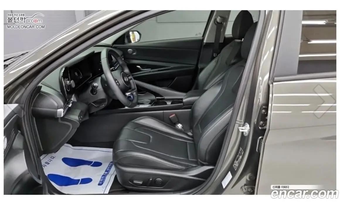 Hyundai Avante 2023 1.6 автомат (гидро), фото 10