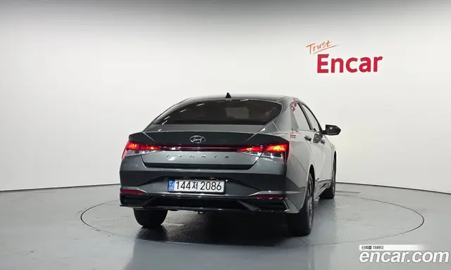 Hyundai Avante 2023 1.6 автомат (гидро), миниатюра 4