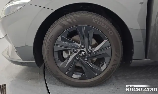 Hyundai Avante 2023 1.6 автомат (гидро), миниатюра 5