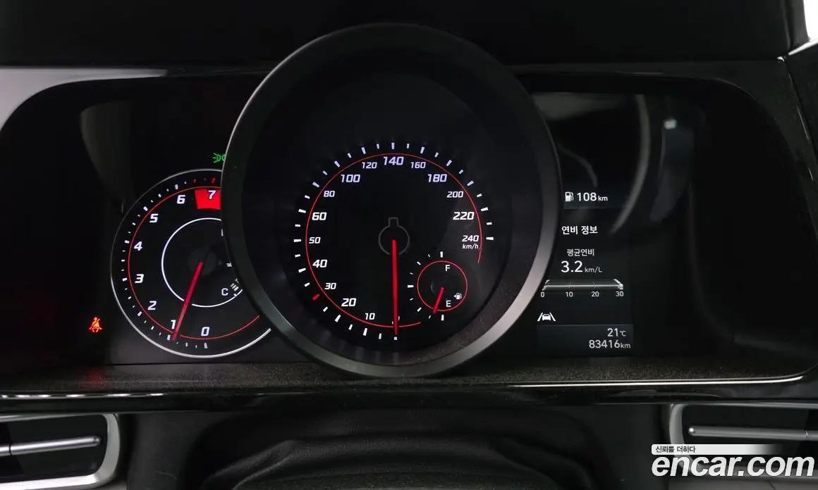 Hyundai Avante 2023 1.6 автомат (гидро), фото 8