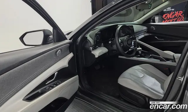 Hyundai Avante 2023 1.6 автомат (гидро), миниатюра 10