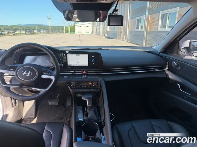 Hyundai Avante 2024 1.6 автомат (гидро), миниатюра 7