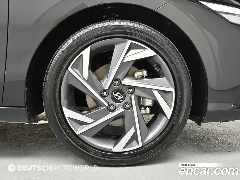 Hyundai Avante 2024 1.6 автомат (гидро), фото 5 Hyundai Avante 2024 1.6 автомат (гидро), фото 5