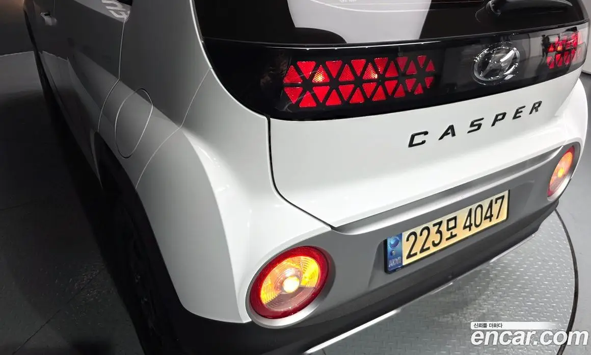 Hyundai Casper 2022 1.0 автомат (гидро), фото 9