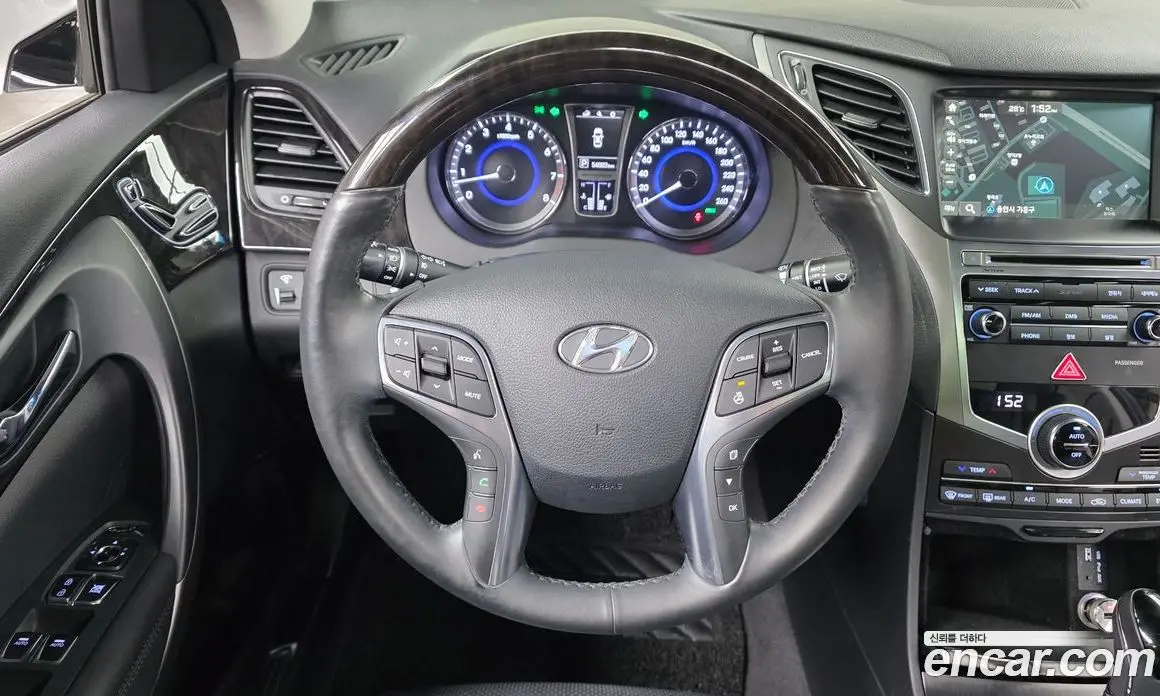 Hyundai Grandeur 2016 2.4 автомат (гидро), фото 20