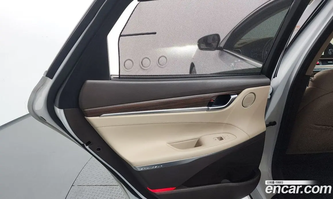 Hyundai Grandeur 2018 2.4 автомат (гидро), фото 14 Hyundai Grandeur 2018 2.4 автомат (гидро), фото 14