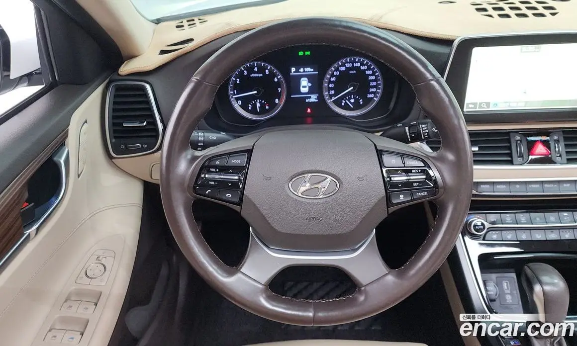 Hyundai Grandeur 2018 2.4 автомат (гидро), фото 19 Hyundai Grandeur 2018 2.4 автомат (гидро), фото 19