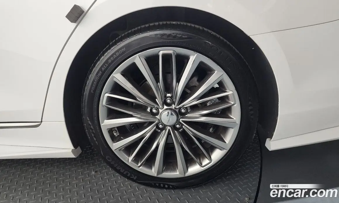 Hyundai Grandeur 2018 2.4 автомат (гидро), фото 6 Hyundai Grandeur 2018 2.4 автомат (гидро), фото 6