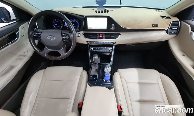 Hyundai Grandeur 2018 2.4 автомат (гидро), миниатюра 9 Hyundai Grandeur 2018 2.4 автомат (гидро), миниатюра 9