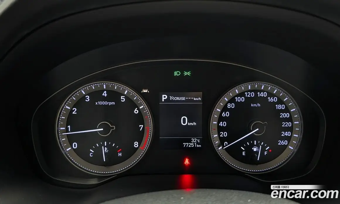 Hyundai Grandeur 2018 3.0 автомат (гидро), фото 11