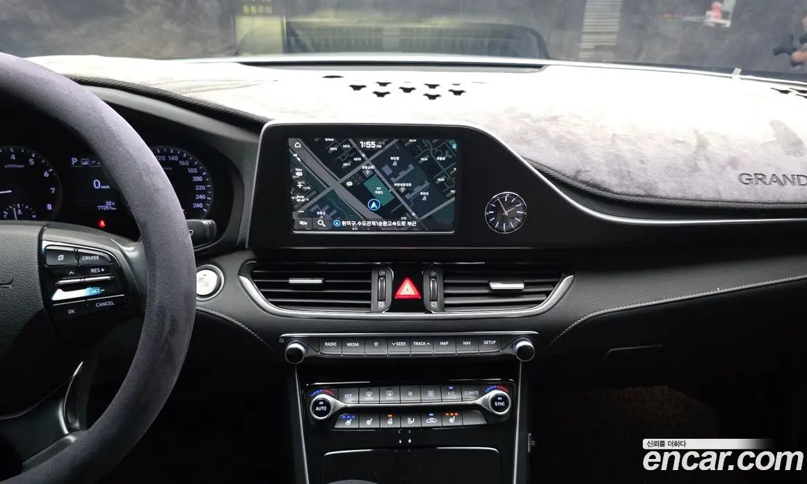 Hyundai Grandeur 2018 3.0 автомат (гидро), фото 20