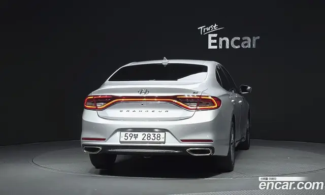 Hyundai Grandeur 2018 3.0 автомат (гидро), миниатюра 4
