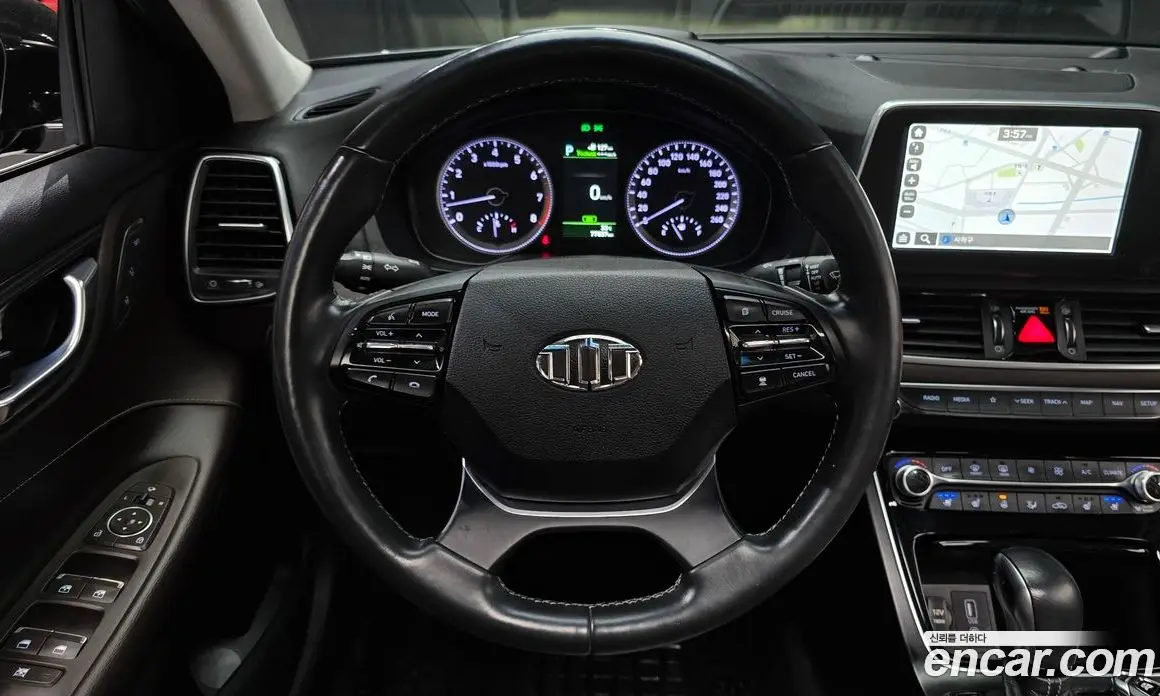 Hyundai Grandeur 2018 3.0 автомат (гидро), фото 13
