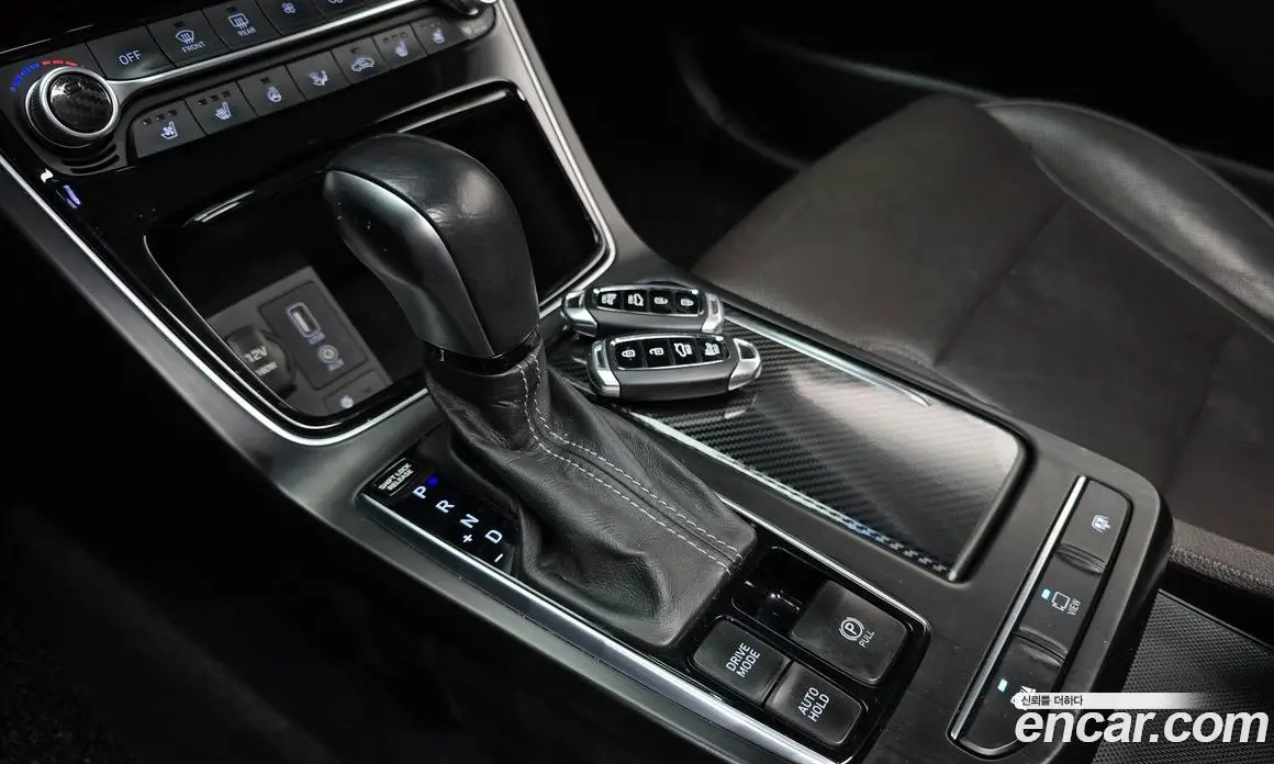 Hyundai Grandeur 2018 3.0 автомат (гидро), фото 9