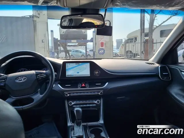 Hyundai Grandeur 2018 2.4 автомат (гидро), миниатюра 11 Hyundai Grandeur 2018 2.4 автомат (гидро), миниатюра 11