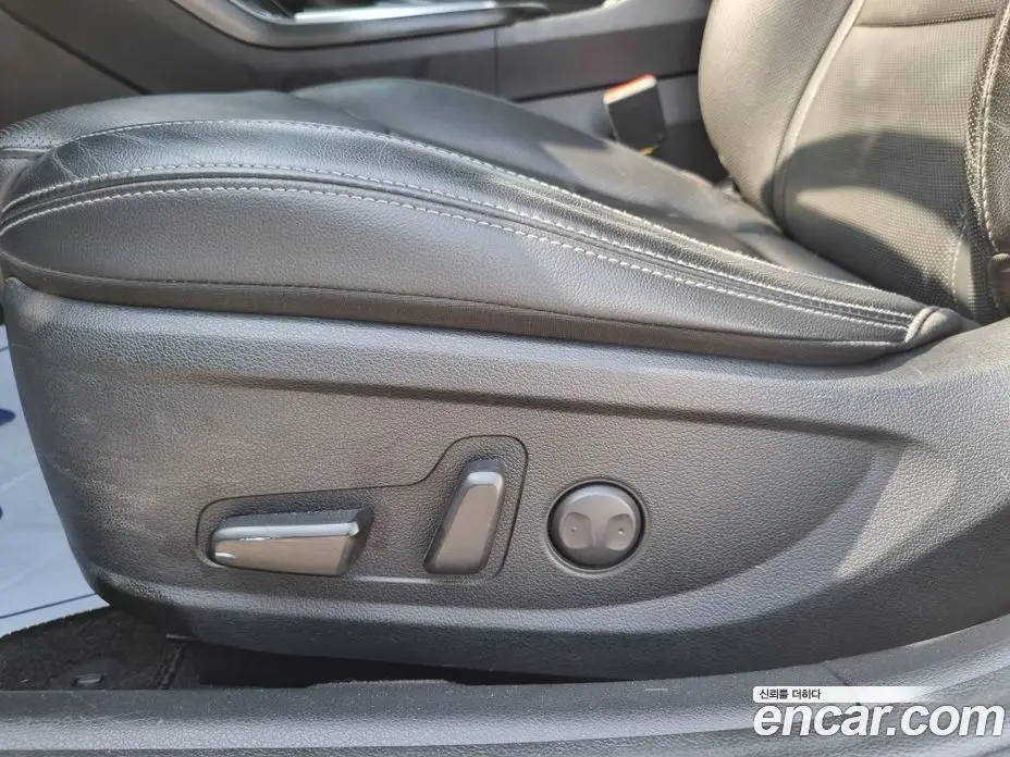 Hyundai Grandeur 2018 2.4 автомат (гидро), фото 16 Hyundai Grandeur 2018 2.4 автомат (гидро), фото 16
