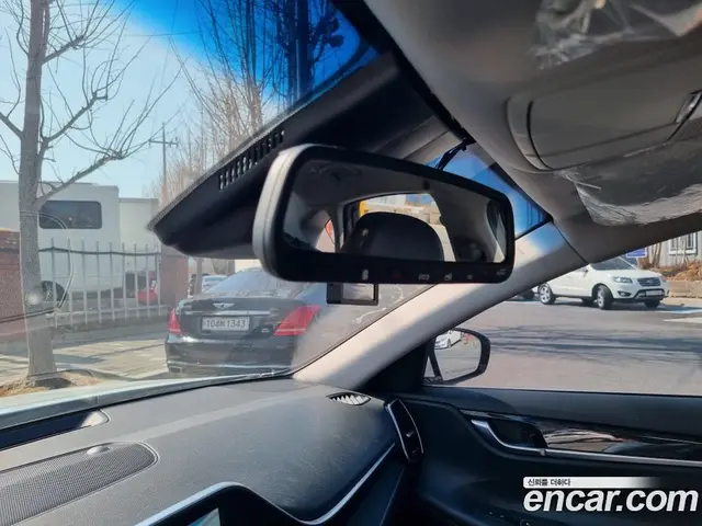 Hyundai Grandeur 2018 2.4 автомат (гидро), миниатюра 10 Hyundai Grandeur 2018 2.4 автомат (гидро), миниатюра 10