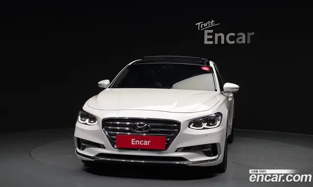 Hyundai Grandeur 2018 2.4 автомат (гидро), миниатюра 3