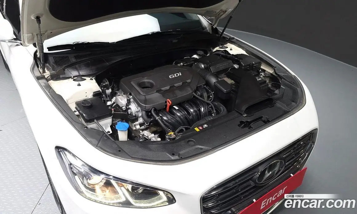 Hyundai Grandeur 2018 2.4 автомат (гидро), фото 6