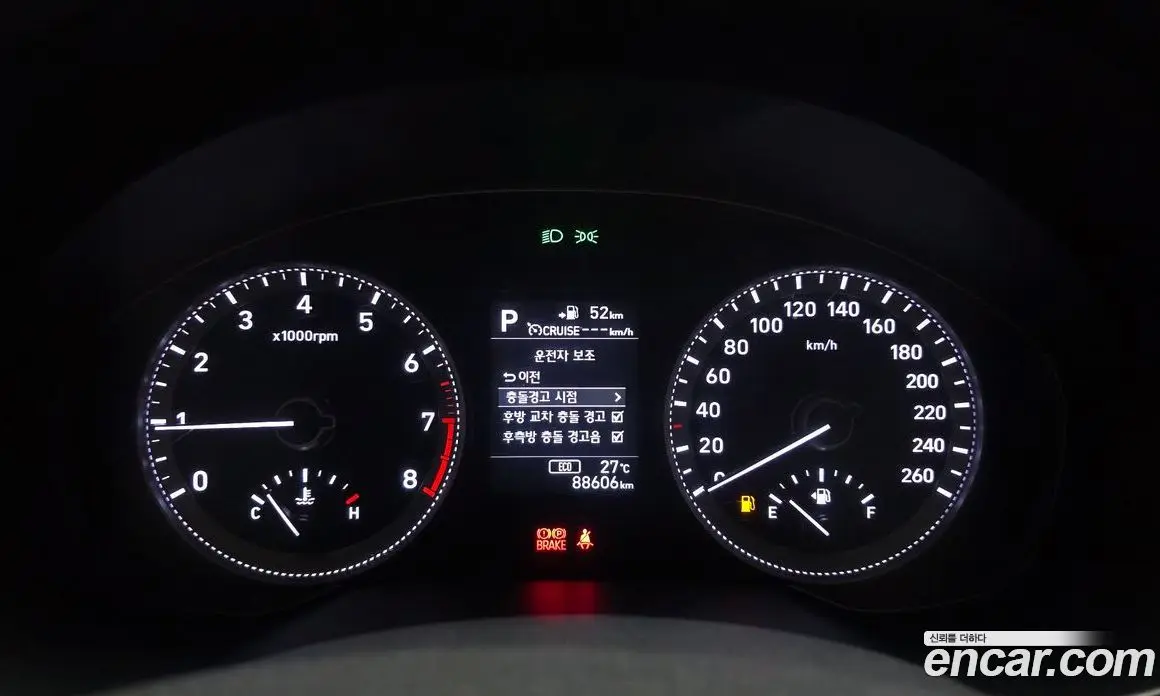 Hyundai Grandeur 2018 2.4 автомат (гидро), фото 8