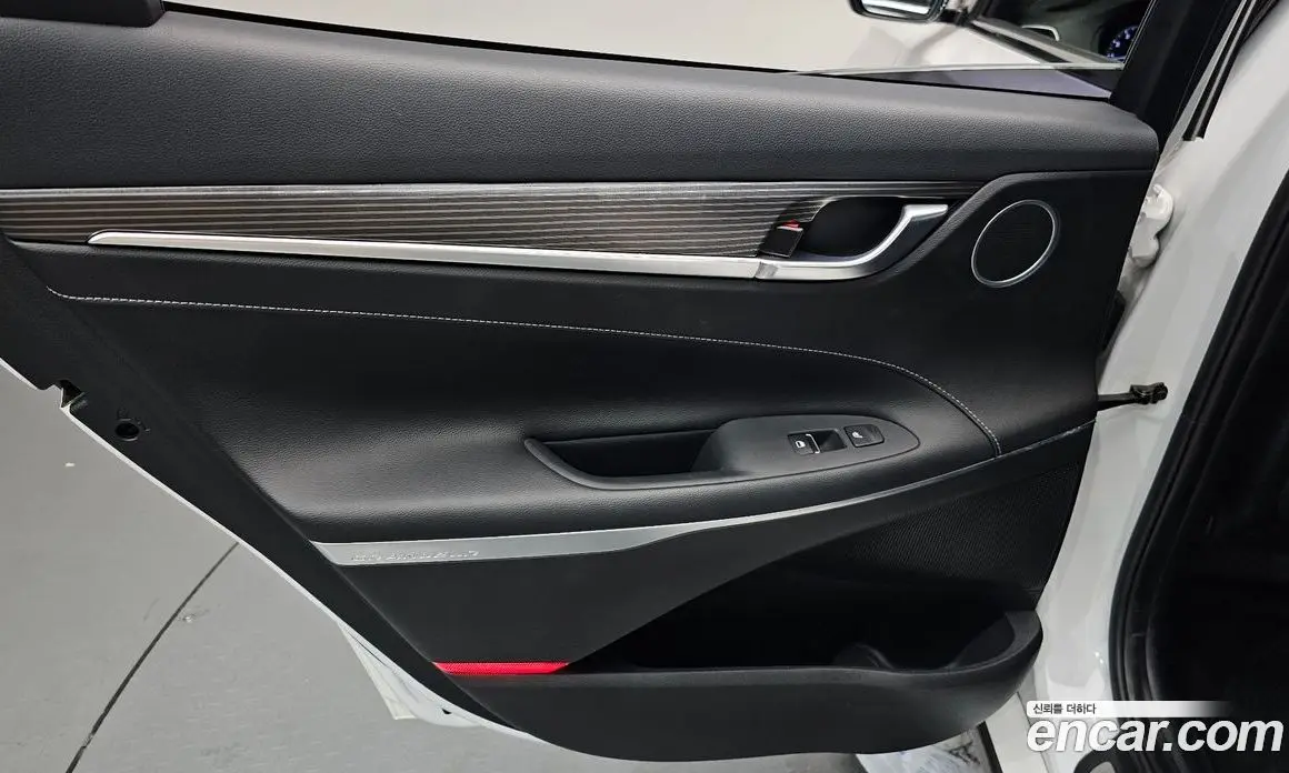 Hyundai Grandeur 2019 2.4 автомат (гидро), фото 14