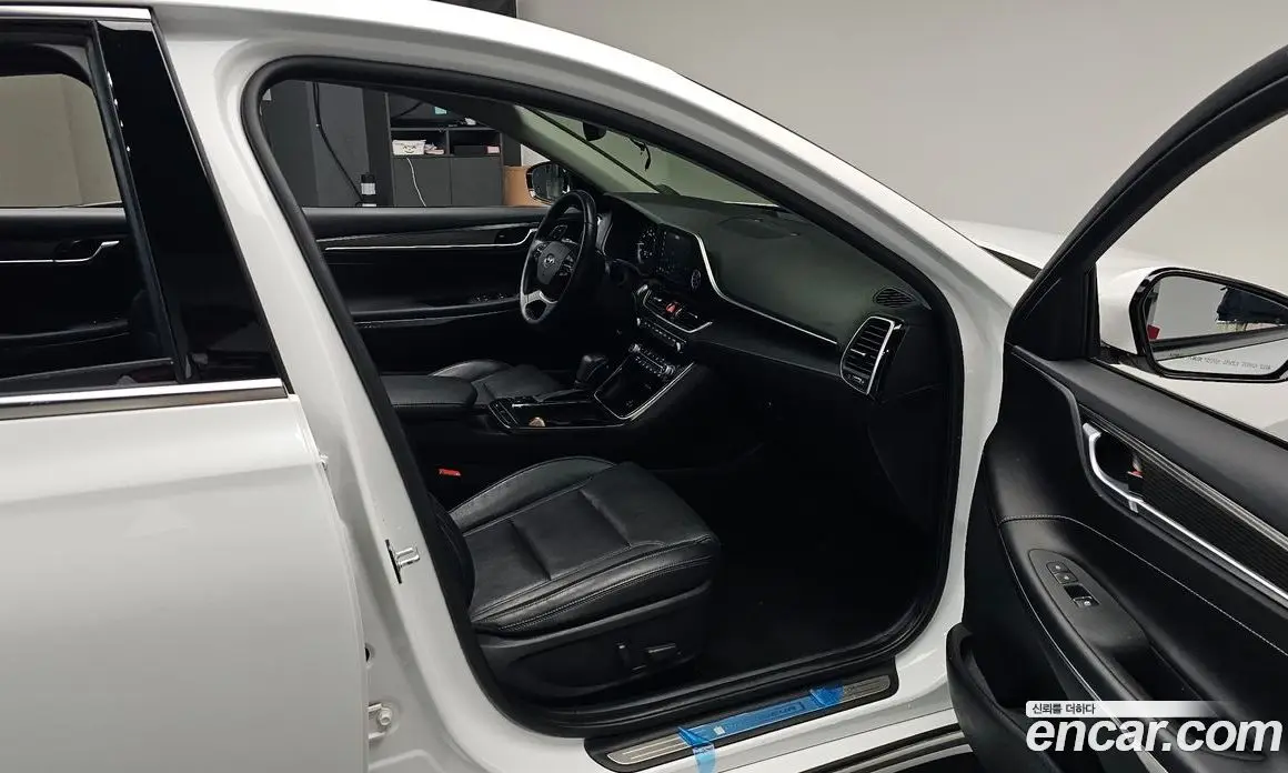 Hyundai Grandeur 2019 2.4 автомат (гидро), фото 16