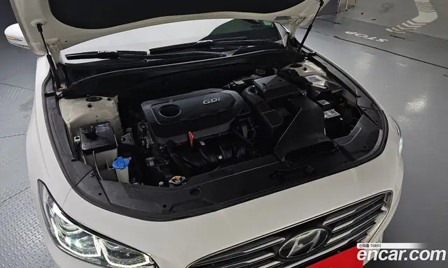 Hyundai Grandeur 2019 2.4 автомат (гидро), миниатюра 5