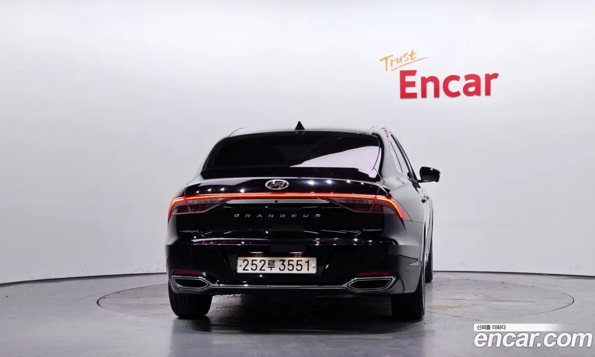 Hyundai Grandeur 2020 2.4 автомат (гидро), фото 4 Hyundai Grandeur 2020 2.4 автомат (гидро), фото 4