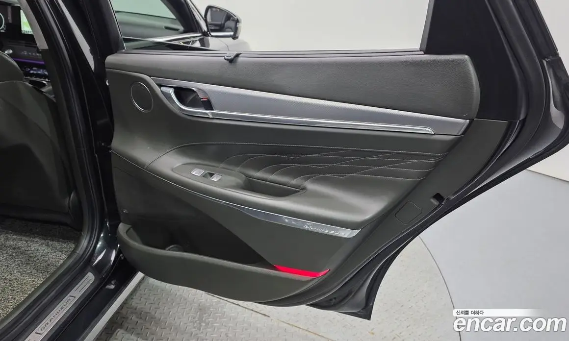 Hyundai Grandeur 2020 3.3 автомат (гидро), фото 15