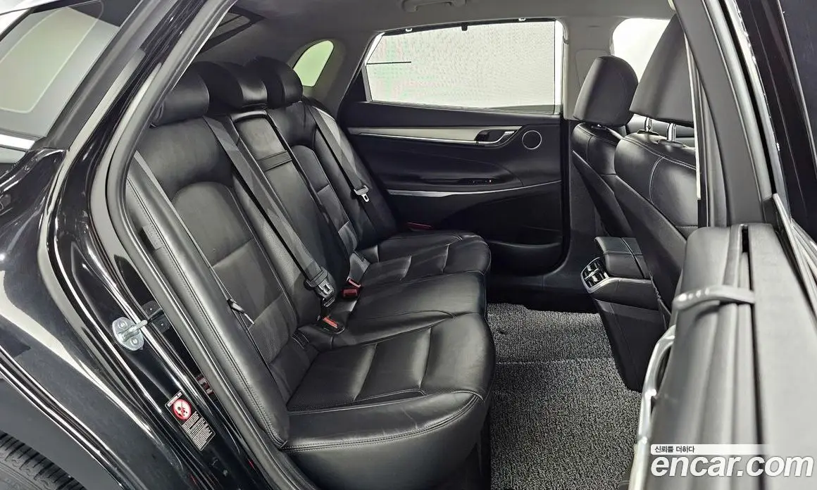 Hyundai Grandeur 2020 3.3 автомат (гидро), фото 12 Hyundai Grandeur 2020 3.3 автомат (гидро), фото 12