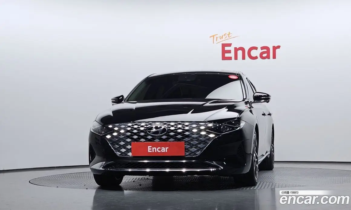Hyundai Grandeur 2020 3.3 автомат (гидро), фото 3 Hyundai Grandeur 2020 3.3 автомат (гидро), фото 3