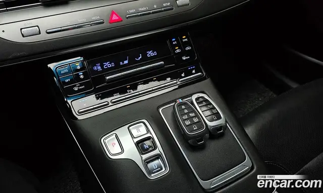 Hyundai Grandeur 2020 3.3 автомат (гидро), миниатюра 9 Hyundai Grandeur 2020 3.3 автомат (гидро), миниатюра 9