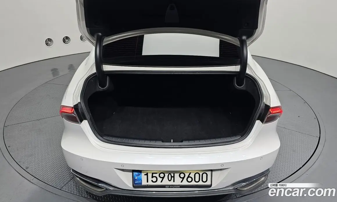 Hyundai Grandeur 2021 2.5 автомат (гидро), фото 20 Hyundai Grandeur 2021 2.5 автомат (гидро), фото 20