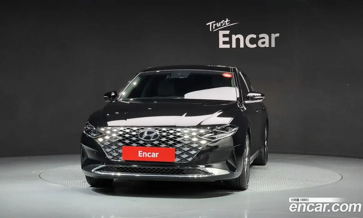 Hyundai Grandeur 2022 2.5 автомат (гидро), фото 3