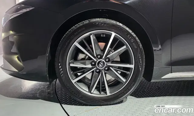 Hyundai Grandeur 2022 2.5 автомат (гидро), миниатюра 5