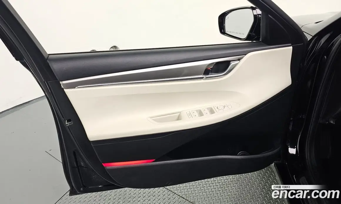 Hyundai Grandeur 2022 2.5 автомат (гидро), фото 14