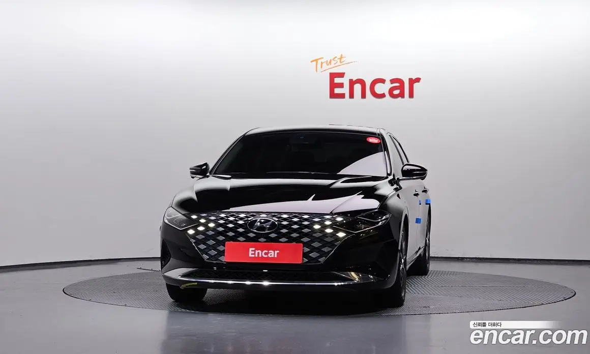 Hyundai Grandeur 2022 2.5 автомат (гидро), фото 3