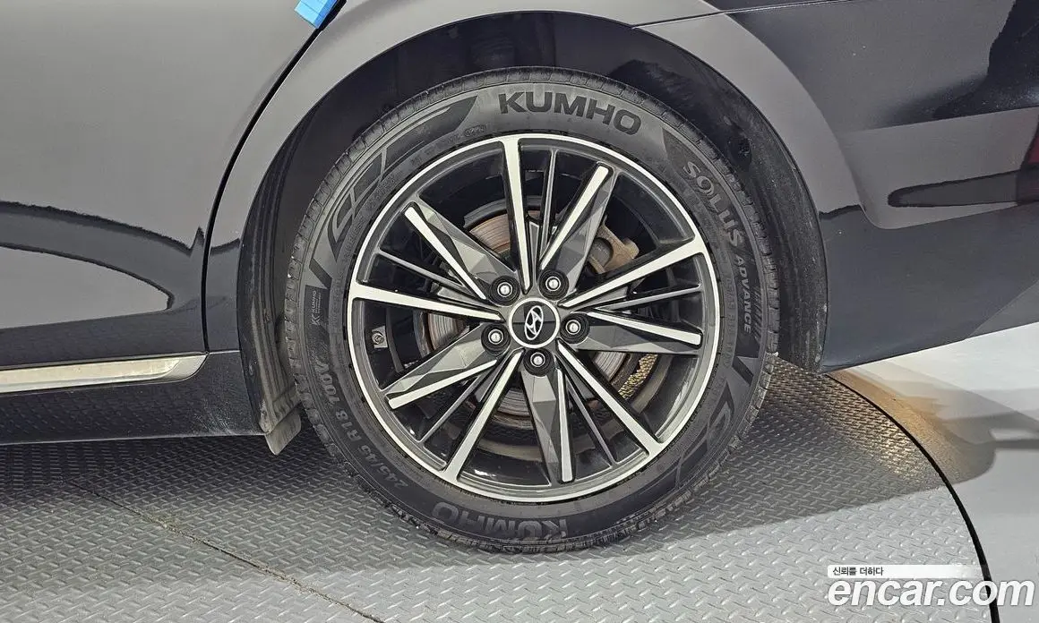 Hyundai Grandeur 2022 2.5 автомат (гидро), фото 7