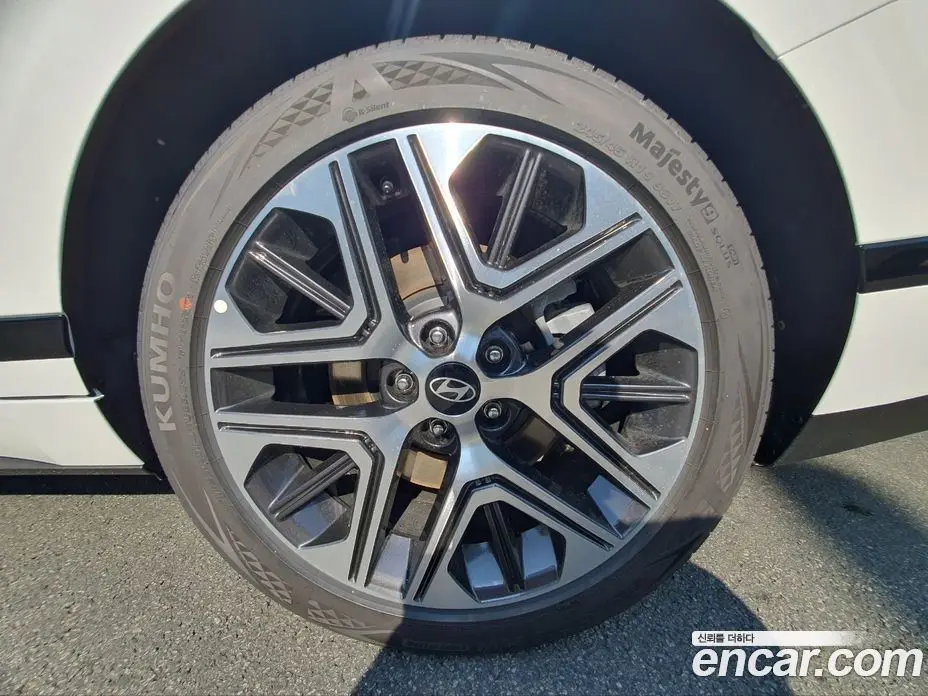 Hyundai Grandeur 2024 3.5 автомат (гидро), фото 20 Hyundai Grandeur 2024 3.5 автомат (гидро), фото 20