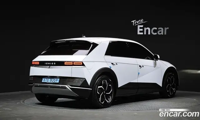 Hyundai Ioniq 5 2022 0.1 автомат (гидро), миниатюра 2