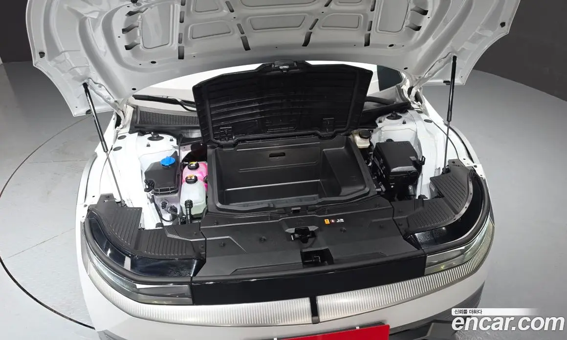 Hyundai Ioniq 5 2024 0.1 автомат (гидро), фото 6 Hyundai Ioniq 5 2024 0.1 автомат (гидро), фото 6