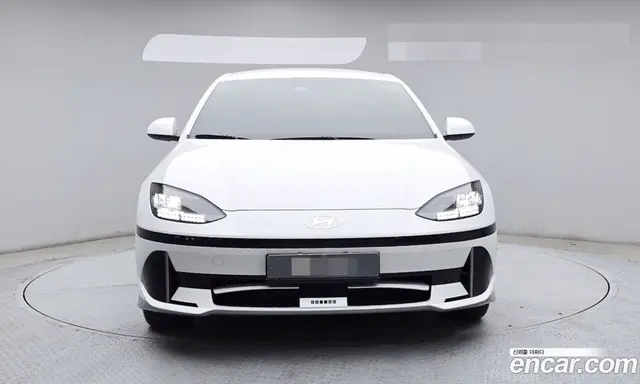 Hyundai Ioniq 6 2023 0.1 автомат (гидро), миниатюра 3
